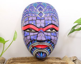 Wooden "Panji Kelana" Mask with Hand Drawing, Wood Carving, Home Wall Décor, Wall Hanging, Home Decoration, Tribal Art, Collectibles