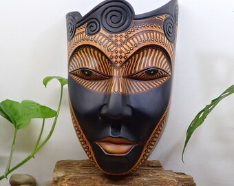 Wooden "God" Mask with Batik Hand Drawing, Wall Hanging, Artistic Wall Art, Home Decoration, Tribal Art, Collectibles