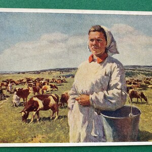 Cartão postal soviético - Artista A. Gugel "Milkmaid", 1956