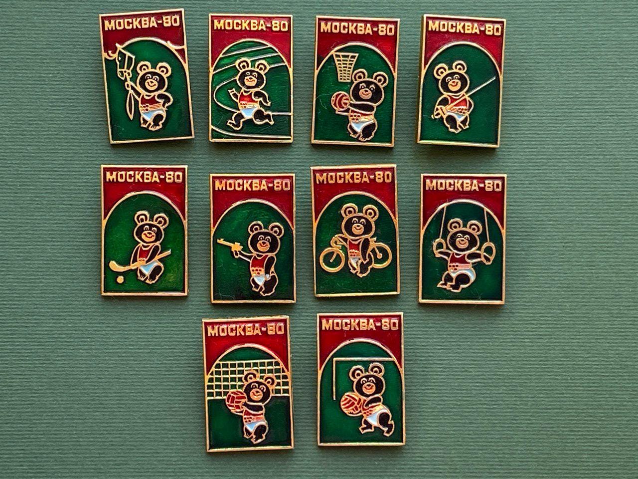 Épinglette Vintage Moscou 1980 - Course à Pied, Drapeau Noir, URSS