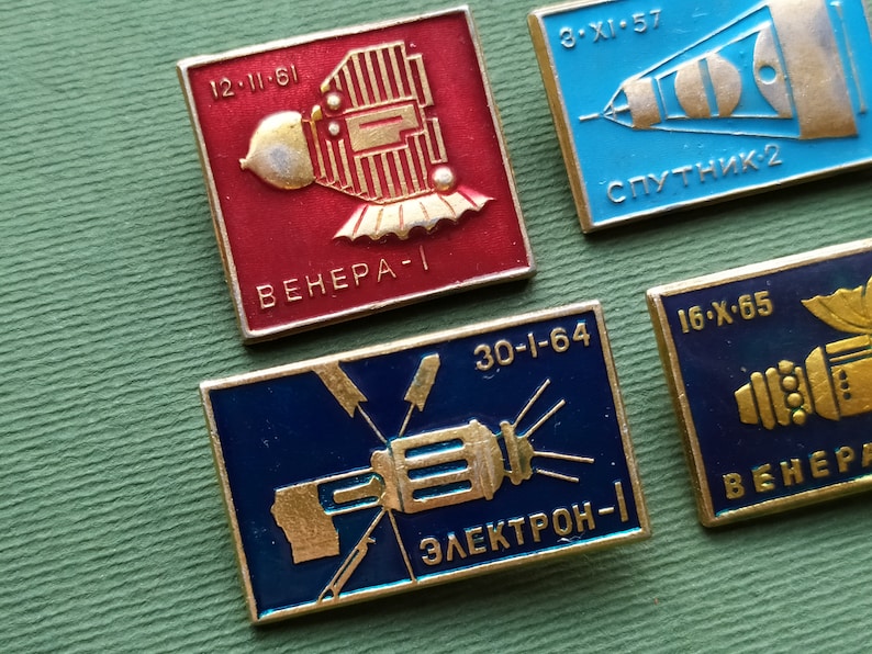 Space Pin Sputnik-2 Proton-4 Vintage collectible badge Electron-1 Venus-3,Venus-1 USSR Pick from set