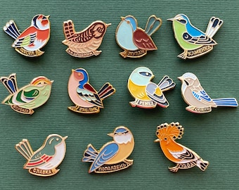Birds Small Pins. Vintage collectible badge. Made in USSR, 1980s А10