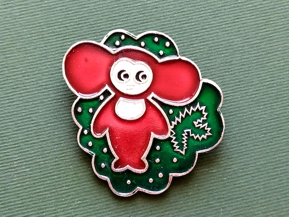 チェブラーシカのピンバッジ。大きなピンバッジ。ヴィンテージの