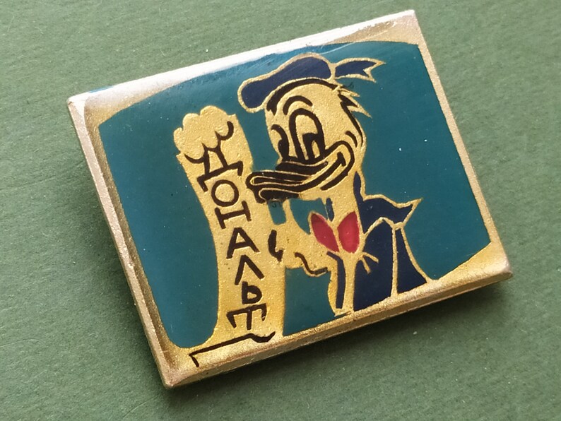 Soviet Union Duck Pin Pin RARE Vintage collectible animal badge Russia