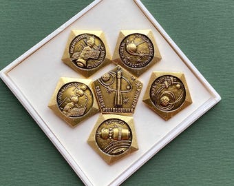 RARE Space Set Pins. Collectible Badge, Made in USSR. 1988 А10