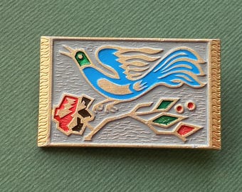 シジュウカラの小さなピンバッジ。ヴィンテージのコレクターズバッジ