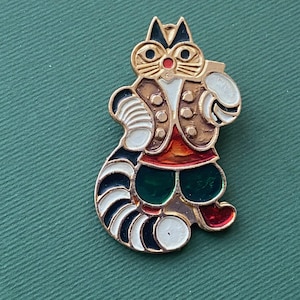 Gelaarsde kat, kattenpin. Vintage Sovjet-pinkat, Vintage Sovjet-metalen pin, Gemaakt in de USSR, jaren 80 (A10 .)