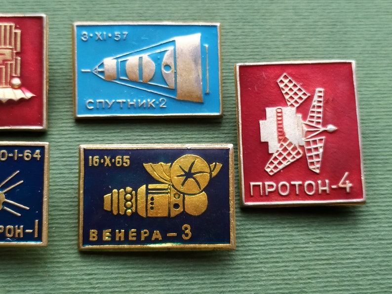 Space Pin Sputnik-2 Proton-4 Vintage collectible badge Electron-1 Venus-3,Venus-1 USSR Pick from set
