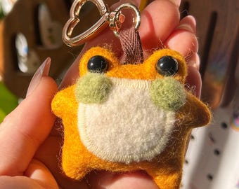 Dandelion the Pocket Frog Weighted Plush Keychain