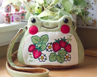 Meadow the Frog Handmade Felt Bag