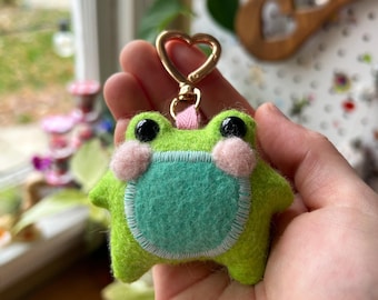 Daisy the Pocket Frog Weighted Plush Keychain