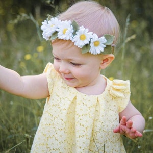 Daisy Headband, Felt Daisies, Spring Headband, Floral Crown, Daisy Flower Crown, Daisy Crown, Halo, delicate headband, newborn headband