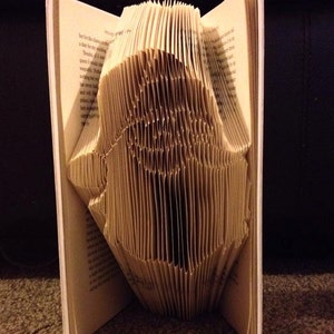 Book folding pattern for "Santas Face" ~ Christmas ~ + FREE TUTORIAL