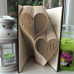 Book folding pattern for "You Me in hearts" +FREE TUTORIAL