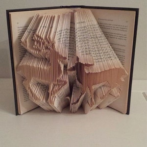 Book Folding Pattern for a pair of Deer +FREE TUTORIAL