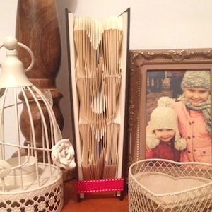 Book folding pattern Mum, vertical made for a specific book, 98 folds! +FREE TUTORIAL
