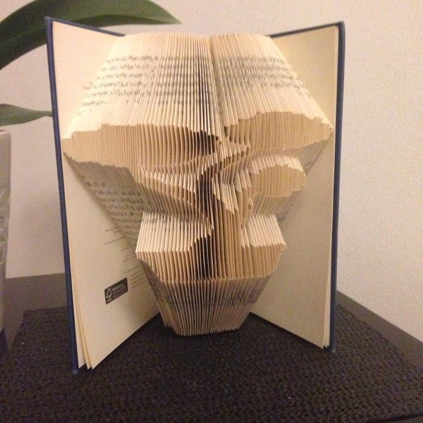 Book folding pattern for a Bonsai Tree +Free tutorial