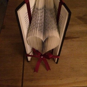 Beginners Book Folding Pattern for a Heart FREE TUTORIAL image 2