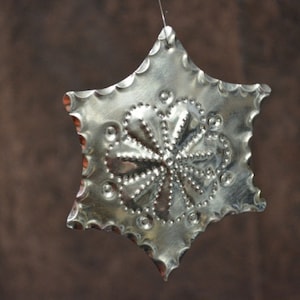 Tin Estrellita Christmas ornament hand punched tinwork Jason Younis y Delgado metal