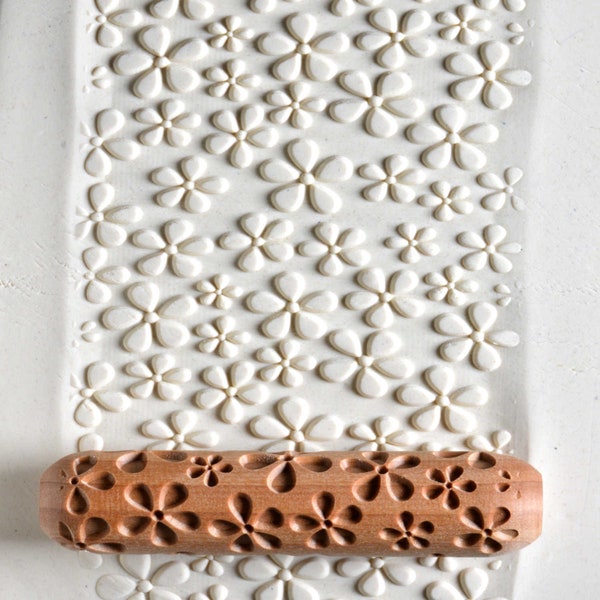 Daisies Mini Rolling Pin - Cookie and Dough Roller DR-22