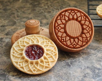 Jelly Rose Window 2.5 inch Wood Cookie Stamp Mold CS-154