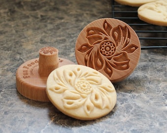 Whirling Flower 2.5 inch Wood Cookie Stamp Mold CS-041