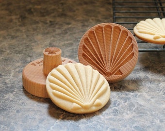 Scallop Shell 2.5 inch Wood Cookie Stamp Mold CS-040