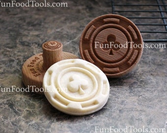 Club Poker Chip 2.5 inch Wood Cookie Stamp Mold CS-110