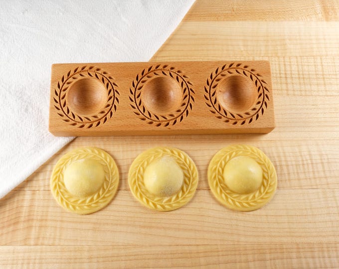 Vine Ravioli and Fresh Pasta Board Rav-005