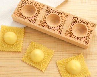 Solar Flare Ravioli and Fresh Pasta Board Rav-023