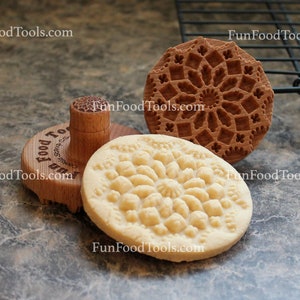 Chartres Cathedral 2.5 inch Wood Cookie Stamp Mold CS-056