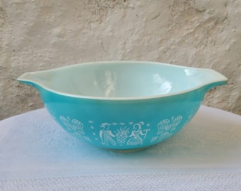 Pyrex Turquoise Blue Butterprint 4 qt Cinderella Mixing Bowl, Nesting Bowl, Casserole Dish