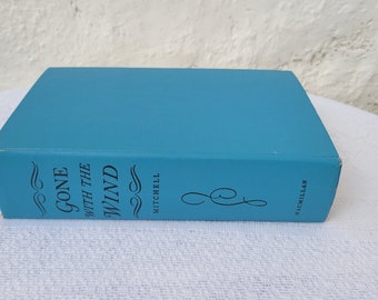 Gone With The Wind, Margaret Mitchell, Vintage Blue Hardback Book, The Macmillan Company, 1964 edition