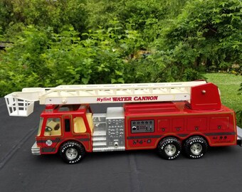 nylint water cannon fire truck