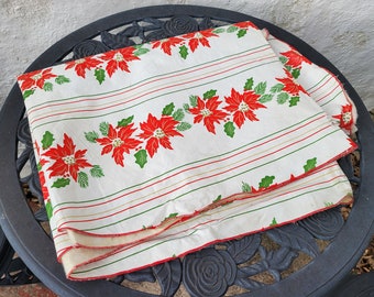 Vintage Christmas Poinsettia Oval Tablecloth, Vinyl with Felted Back, Table Cloth, Red Green White