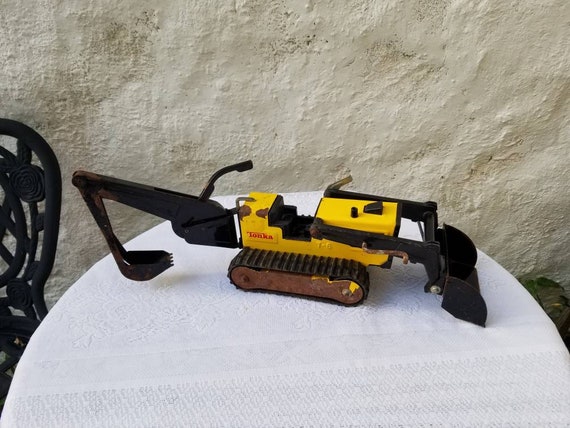 vintage tonka trencher