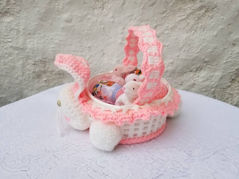 1 Pink Crochet Egg 2 Plastic Easter Eggs Vintage White and Pink Crochet Easter Bunny Basket with 3 Felt Easter Bunny Rabbit Picks Grass
