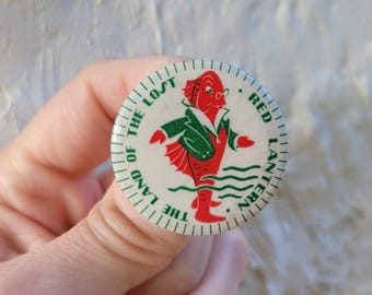 RARE 1945 Land of the Lost Red Lantern Pinback Button, Isabel Manning Hewson, Radio Show Comic Book Vintage Memorabilia