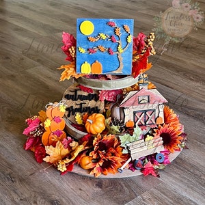 Fall Tiered Tray Signs: Thanksgiving Autumn Decor