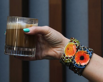 Brazalete floral amarillo, brazalete de rosa amarilla de nido de abeja, pulsera de declaración, brazalete de amistad de Swarovski