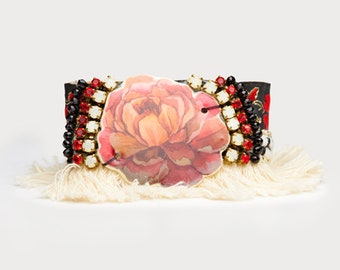 Pulseras florales, Bohemian Glam, Boho Luxe, Brazalete de rosa, Joyas Hippie Chic, Brazalete Llamativo con Flor Roja, Borla con flecos