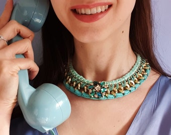 Teal Chunky Gold Chain katoen gehaakte bloem hanger Statement ketting