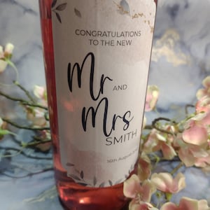 Mr and Mrs wine bottle label. Personalised gift for wedding, wedding gift, bride and groom gift.