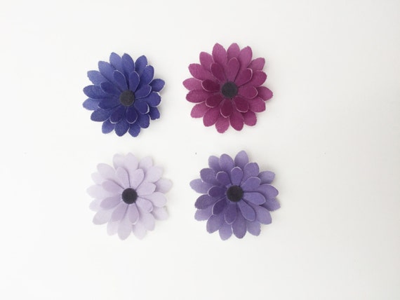 14 Edible Shades of Purple 3D Flowers Pre Cut Wafer Cupcake Toppers