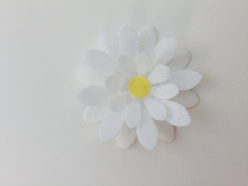 14 Edible White 3D Wafer Flowers Cupcake Toppers Precut
