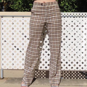 1970s Plaid Pants White Blue Brown Pleated Slim Fit Tall Straight Leg Trousers Men&#39;s size 33&quot; waist / 40&quot; hip / 11.25&quot; rise / 34&quot; inseam
