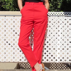 1980s Rote Hose Hohe Taille Gerades Bein Knöchel Länge Plissee Tomate Hose Größe Medium