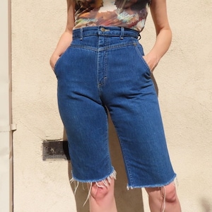 1980s Jean Shorts Lee Riders Cutoffs High Waisted Yoked Medium Blue Cotton Denim Jorts size 29&quot; waist / 42&quot; hip / 13&quot; rise / 14&quot; inseam