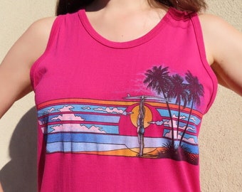 1980s Beach Tank Top Bright Fuchsia Pink Blue Orange Surfer Palm Tree Sunrise Graphic Sleeveless Shirt size Medium - 38" chest / 27" length