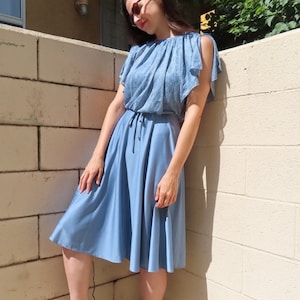 1980s Floral Dress Light French Blue Rose Lace Net Overlay Flutter Sleeves Polyester Tie Waist Knee Length size Small / Medium - 36&quot; bust